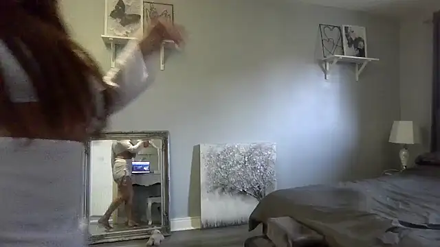 BritishMilfFrankyX