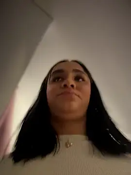 Isabella-Teen - Flash Tits🍒