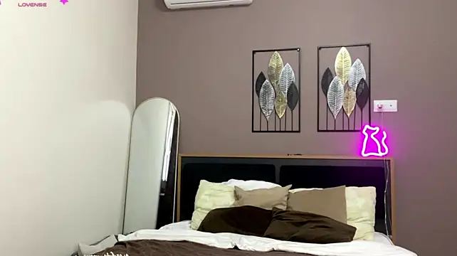 KatryVens - Do you want me to ride on a toy?