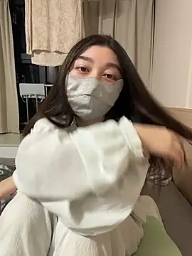 Fioralba - 叛逆处女想被羞耻调教。virgin，c2c/pvt，english ok。
