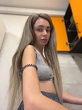 SandraCarter - Play with nipples 🔥