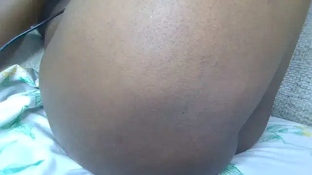 EbonyQueeen - FINGURE PUSST