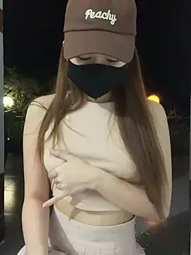 My_Melodyy - Make me cum pussy in public garden 🪴😈