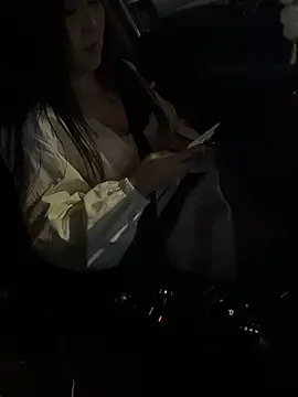 Doreennn - 车上有侄子，带他去剪头发，不能叫