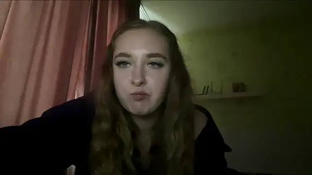 Mayafleurr - Air kiss to you