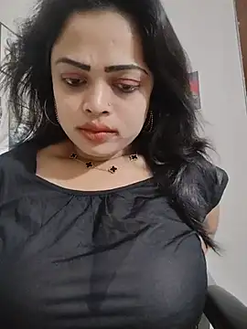 Pinky-2 - Oiling My Sexy Pussy Hole