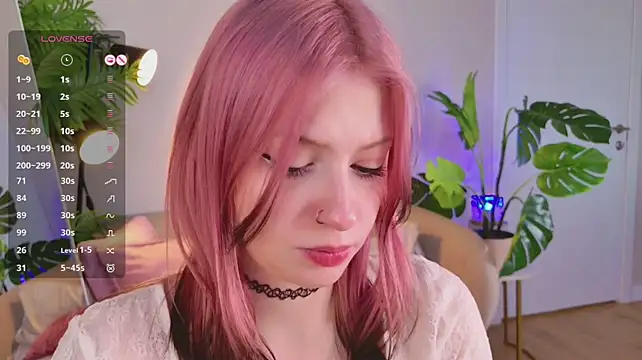 Arielabradberry - Eye contact+Tongue tease