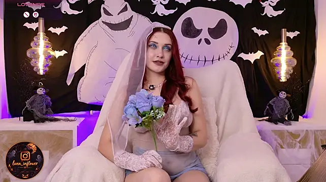 Flor_delunaa - Show boobs + Ahegao