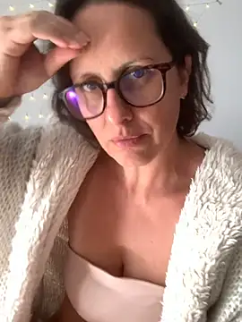 Hotbrunettemass - HotMonday 🥵🥵🥵🥵😇