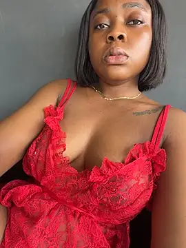 __tash - Pussy wind open& fingering in balcony😈