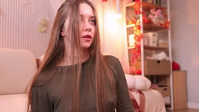 Pretty_Princess_Elina - caress me under my panties
