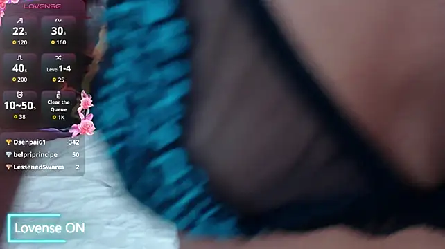 Triple_TemptationX - fuck both girls