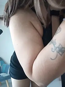 Bambolina_sexy1985 - NUDA/NUE/NAKED@BAGNAMI TUTTA PORCO MMMM