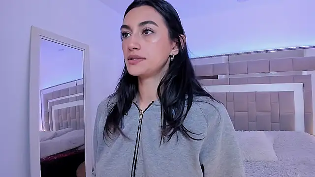 Gabee_7 - Twerrking +oil in big ass 🍑💦