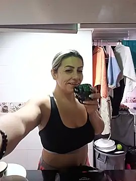 Maynor_1998 - sensual dance 👅👅