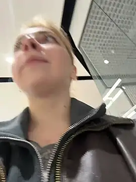 Sunny___Bunny - Lick finger in mans restroom