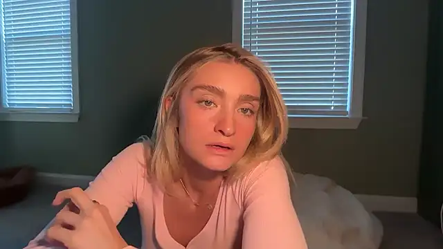 Meggsworld - LT gets snap ;)