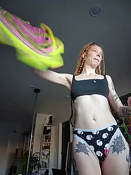 LucidLucy - Dildo riding cumshow last tip gets vid