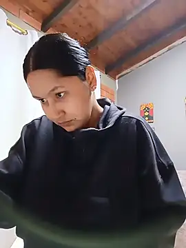 LaSelecta - Fingers on My pussy