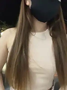 My_Melodyy - Make me cum pussy in public garden 🪴😈