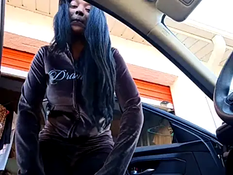Jeddahdolly - Take my clothes off