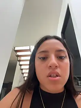 MeggyMae_ - show asshole in doggy