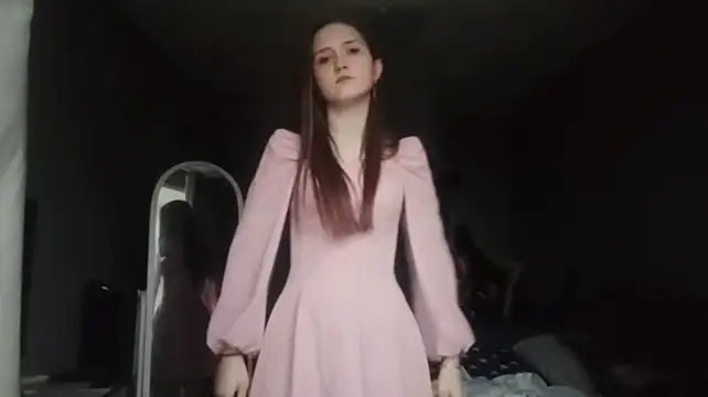AlessandraToth - show my tongue?