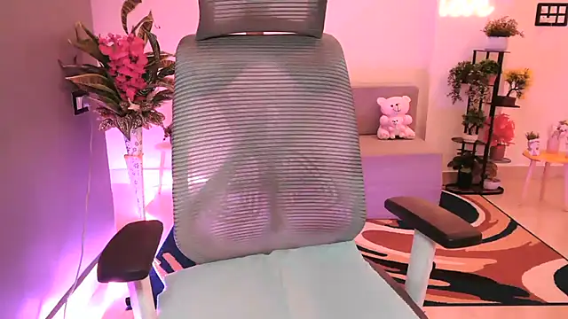 Maanya_01 - Oil on Boobs🔥🥵