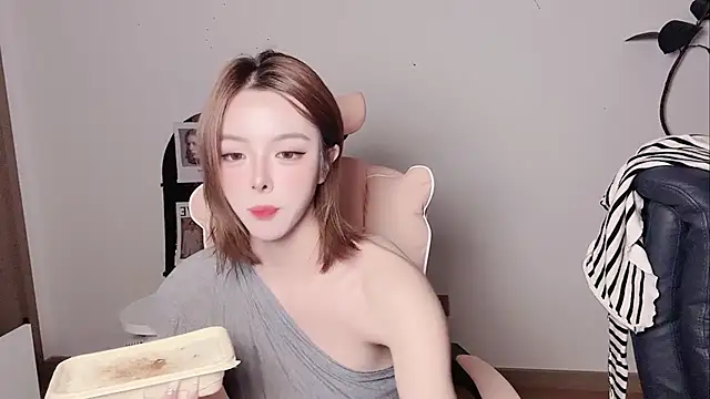 Alice172 - 扭伤的人儿回来了
