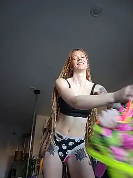 LucidLucy - Dildo riding cumshow last tip gets vid