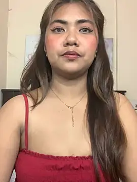 YaraSmith - fuck my dildo until I cum😜💦
