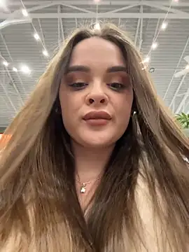 KristiRich - Fingers in pussy+spank ass🍑