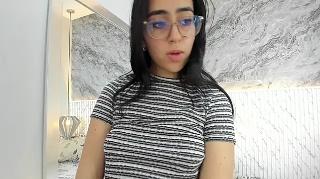 Lucelly_15 - ⭐show bobs + milk ⭐