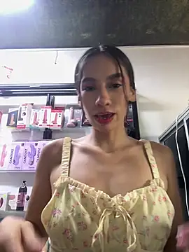 Lunaluxury22 - OIL in my boobs y Ass+ sow assholee🍑🥵