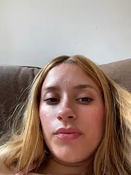 Barbie107 - Mostrar os peitos