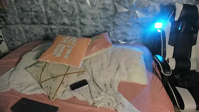_sashalove - ride dildo + squirt