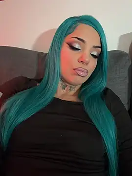 KiraQuinn1 - slap ass 10x
