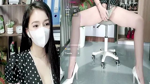 Zinna999 - Masturbating Dildo