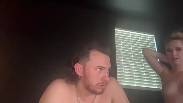 Hungandcloudy - HUGE CUMSHOTTT