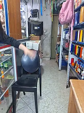 Isa_bella95 - Full naked in store