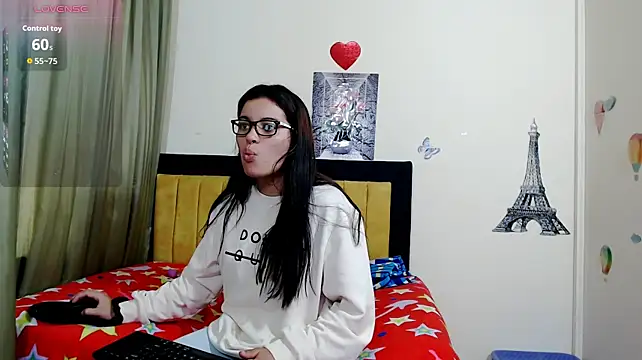 ZARAYXS - BAÑO EN ACEITE CON DESNUDO EROTICO...