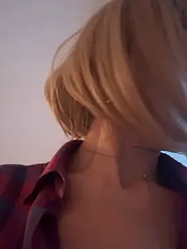 Mystical_Elenn - Striptease in public💥🥵😍🔥