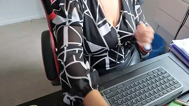Sofiatwork - FAITES MOI JOUIR 💦💦💦