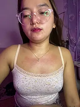 Urgurlfushia - Play pussy w/fuck dildo and boobs