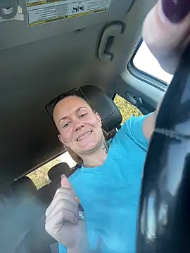 BritnieReyn - Come make my day!