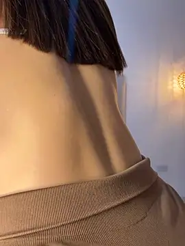 Valentina_lux1 - oil on tits