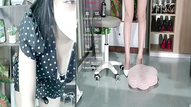 Zinna999 - Masturbating Dildo