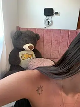 Estrella22 - bounce tits