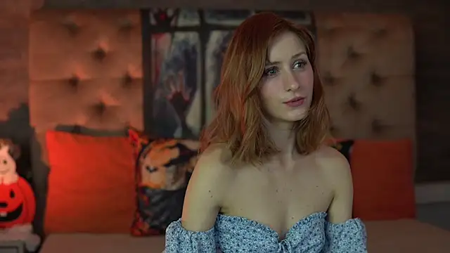 SiennaShapiro - Touch my boobs touch my pussy