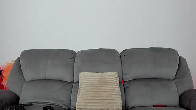 SecretVanilla - make your goddess cum!